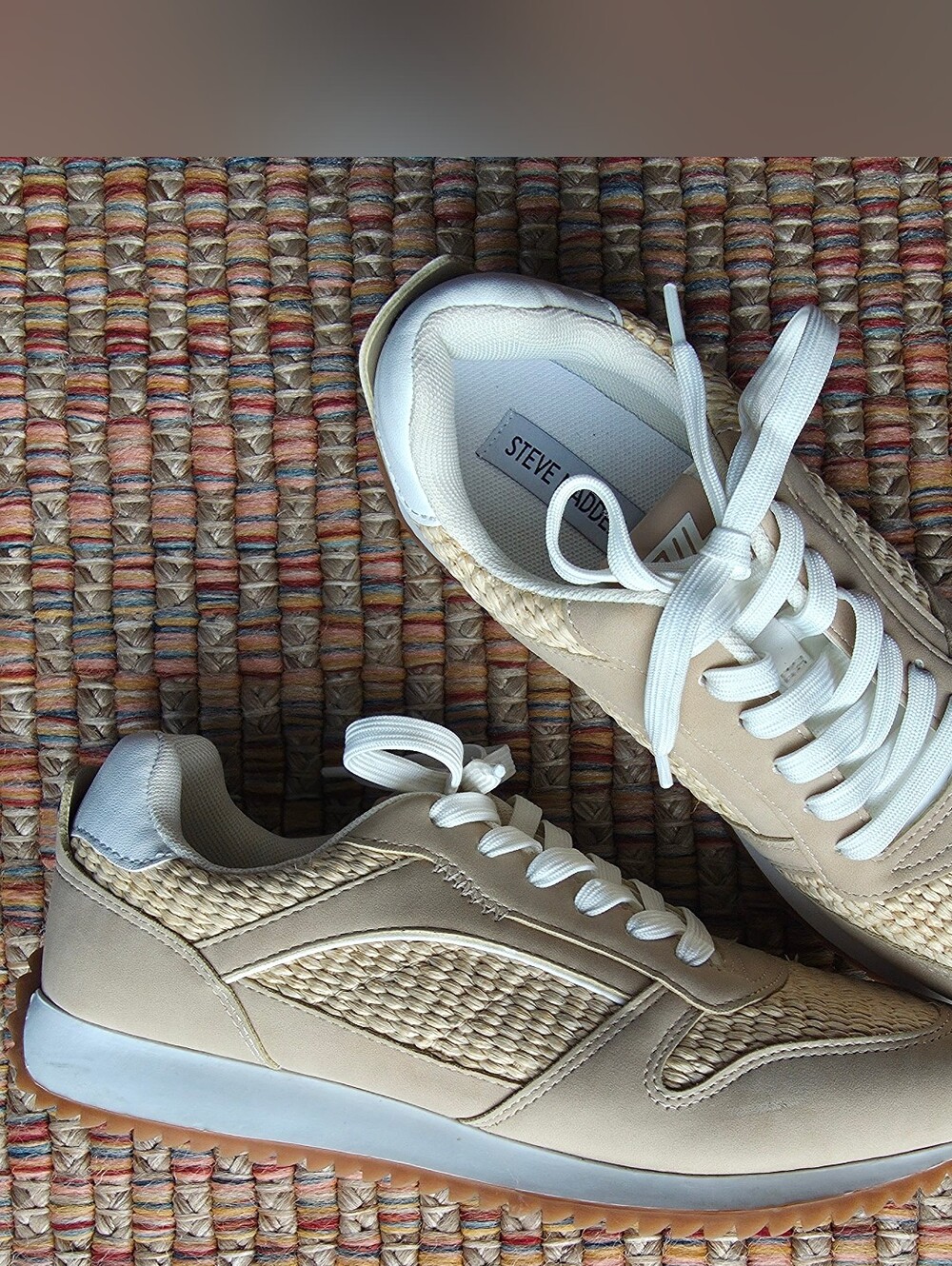 Steve Madden Beige Woven Lace-Up Sneakers, SIZE 9